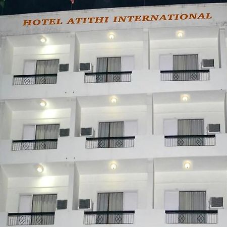 Hotel Atithi International カトラ エクステリア 写真